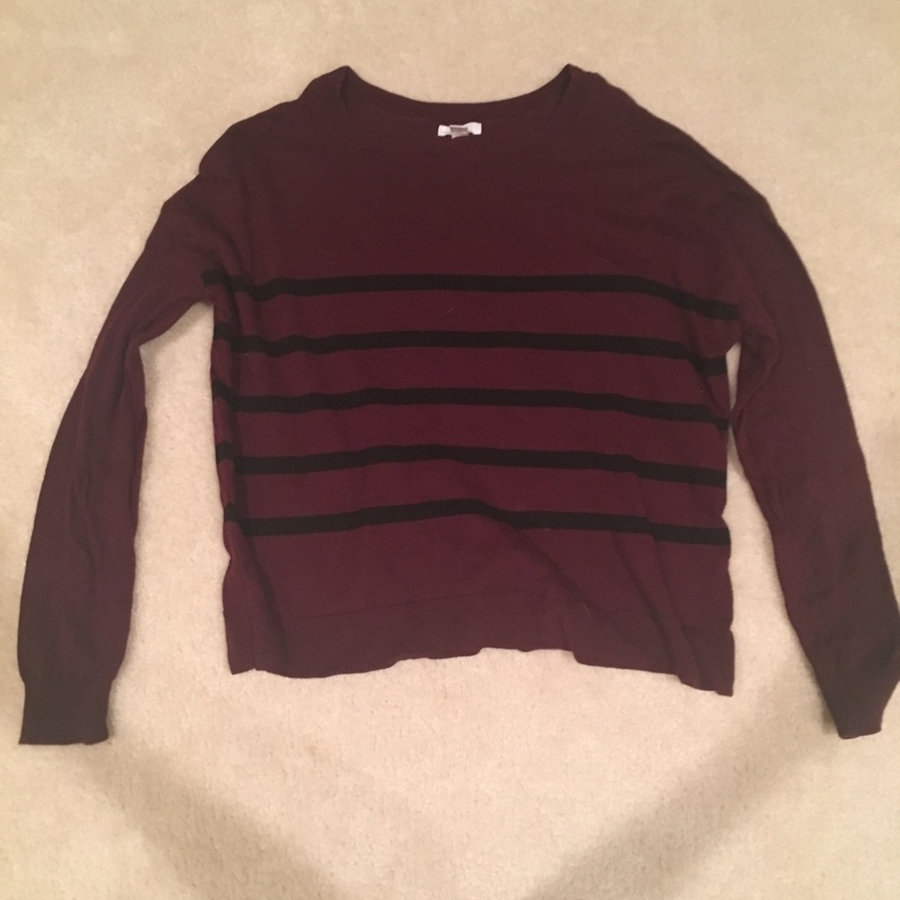 Maroon sweater with black stripes